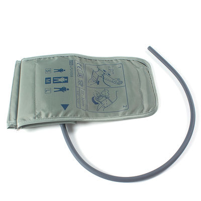 مقياس القوة العظميّة اليدويّة (NIBP) مقياس القوة العظميّة البالغ (Sphygmomanometer) أنبوب واحد 22-32 سم