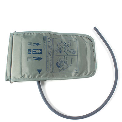 مقياس القوة العظميّة اليدويّة (NIBP) مقياس القوة العظميّة البالغ (Sphygmomanometer) أنبوب واحد 22-32 سم